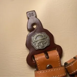Montana Silversmiths Genuine Leather Women’s Western Belts Montana Silversmiths Tooled Leather Western Belt: Silver  main image 3
